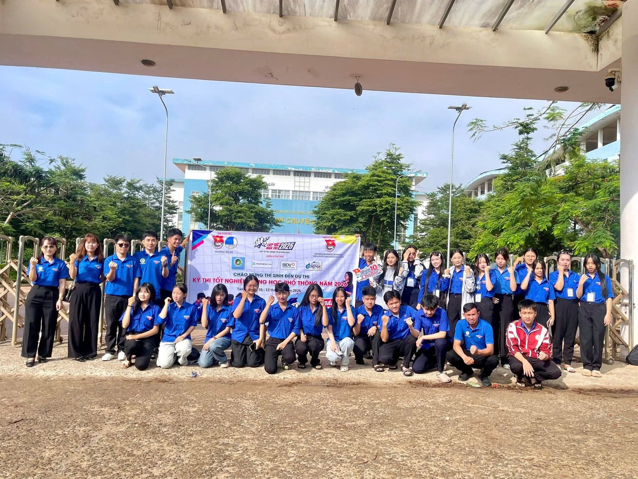 TUỔI TRẺ PHƯỜNG TÂN AN TRI ÂN CÁC ĐƠN VỊ, DOANH NGHIỆP ĐỒNG HÀNH CHƯƠNG TRÌNH "TIẾP SỨC MÙA THI" NĂM 2026