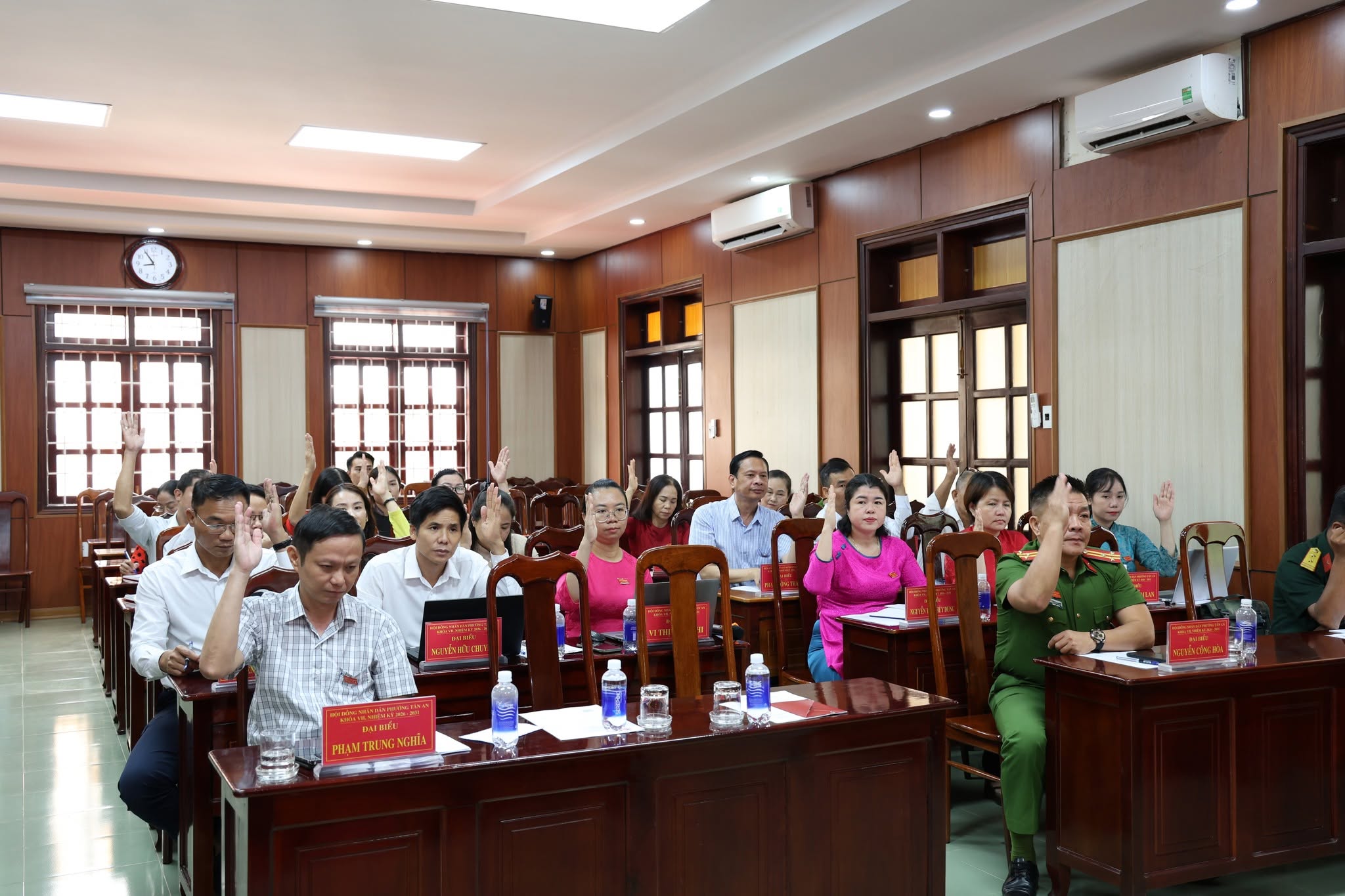 Nghị quyết về việc sắp xếp, tổ chức lại và đổi tên các Tổ dân phố, buôn trên địa bàn phường Tân An
