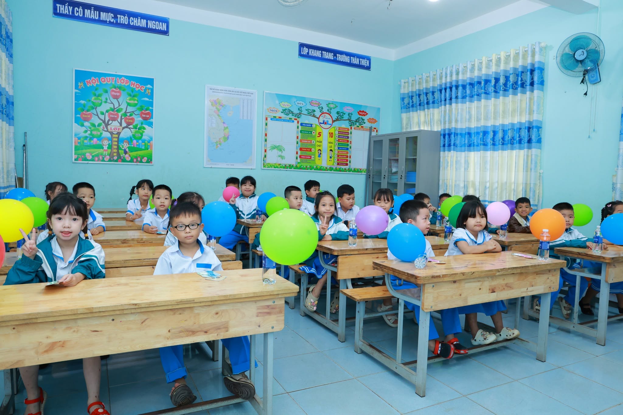 HỌC SINH TẤT CẢ CÁC CẤP TẠI PHƯỜNG TÂN AN NÔ NỨC TỰU TRƯỜNG, SẴN SÀNG CHO NĂM HỌC MỚI