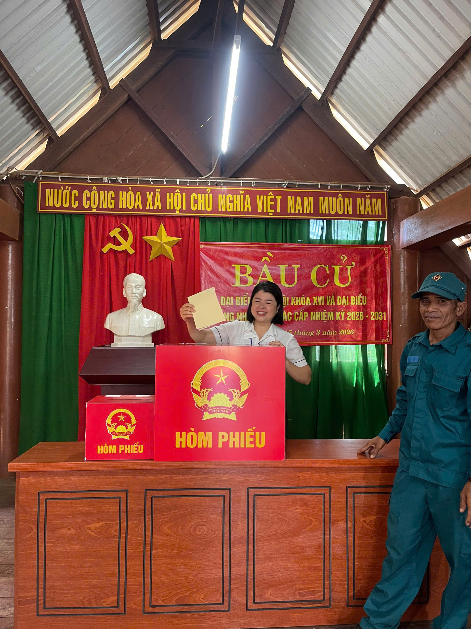 z7624421007883_596605130d129a9d4b5aad787f6471af