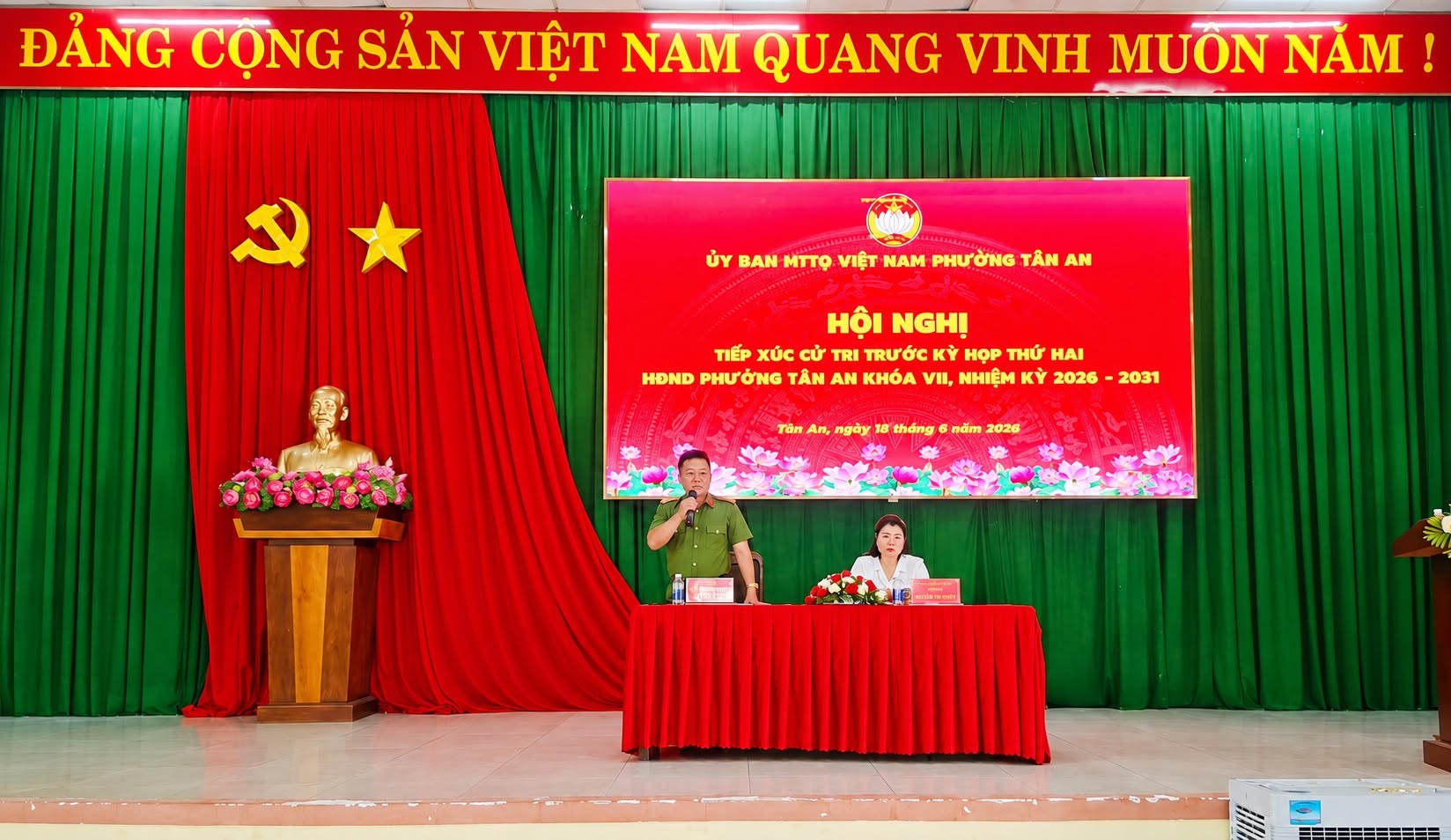 TIẾP XÚC CỬ TRI TRƯỚC KỲ HỌP THỨ HAI, HĐND PHƯỜNG TÂN AN KHÓA VII, NHIỆM KỲ 2026 - 2031