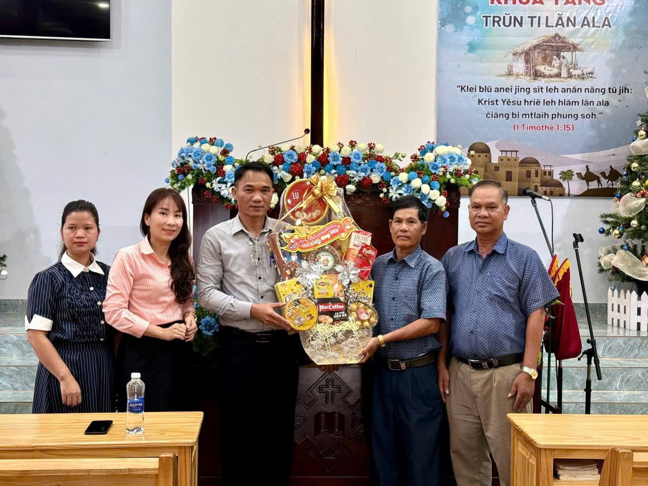 27cd00b4e5816adf3390