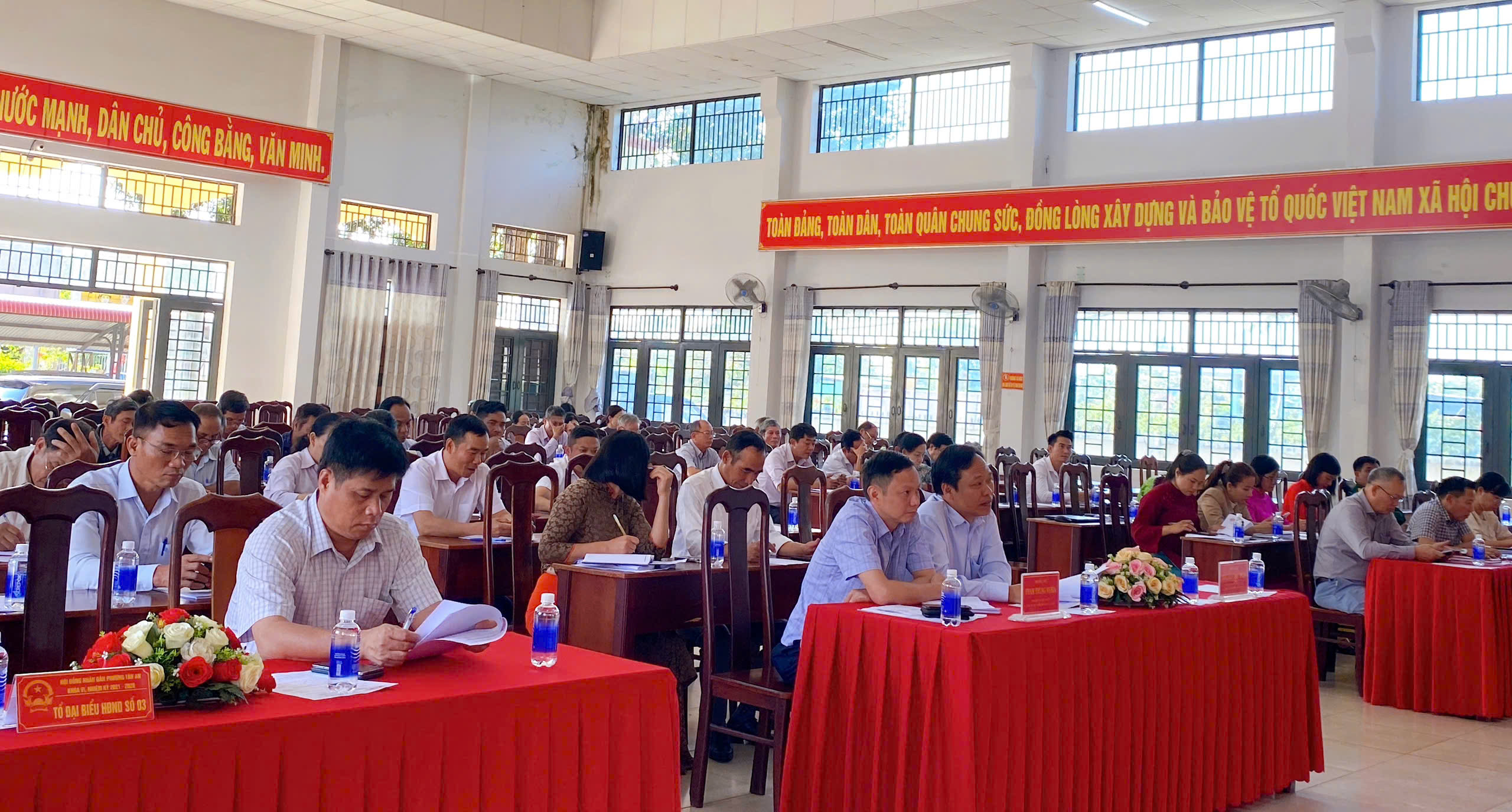 Kỳ họp chuyên đề lần thứ Ba - HĐND phường Tân An khóa VI, nhiệm kỳ 2021 - 2026