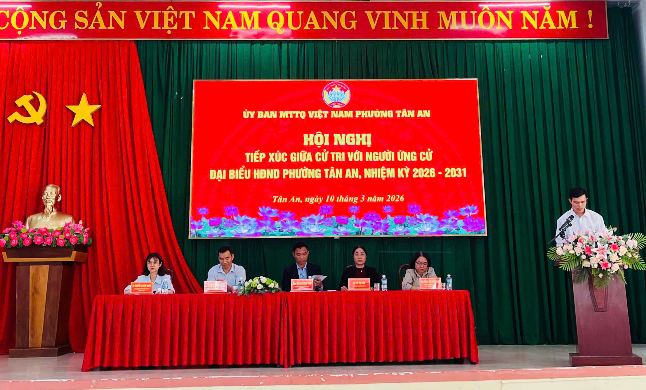 Đơn vị bầu cử số 05 phường Tân An: Cử tri gửi gắm niềm tin vào các ứng cử viên đại biểu HĐND phường